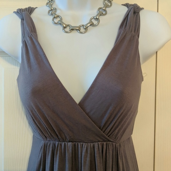 EUC Gray maxi dress green envelope size XS - Picture 3 of 4